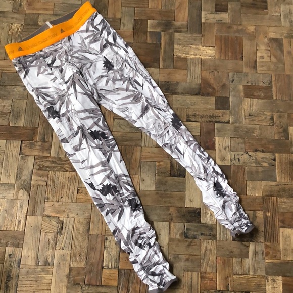 Adidas by Stella McCartney Yoga Clima Bamboo Leggings. Size XS - Picture 4 of 10